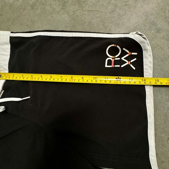 ROXY WOMEN'S BOARD SHORTS BLACK WITH WHITE TRIM SIZE 5 JUNIORS - Picture 14 of 14